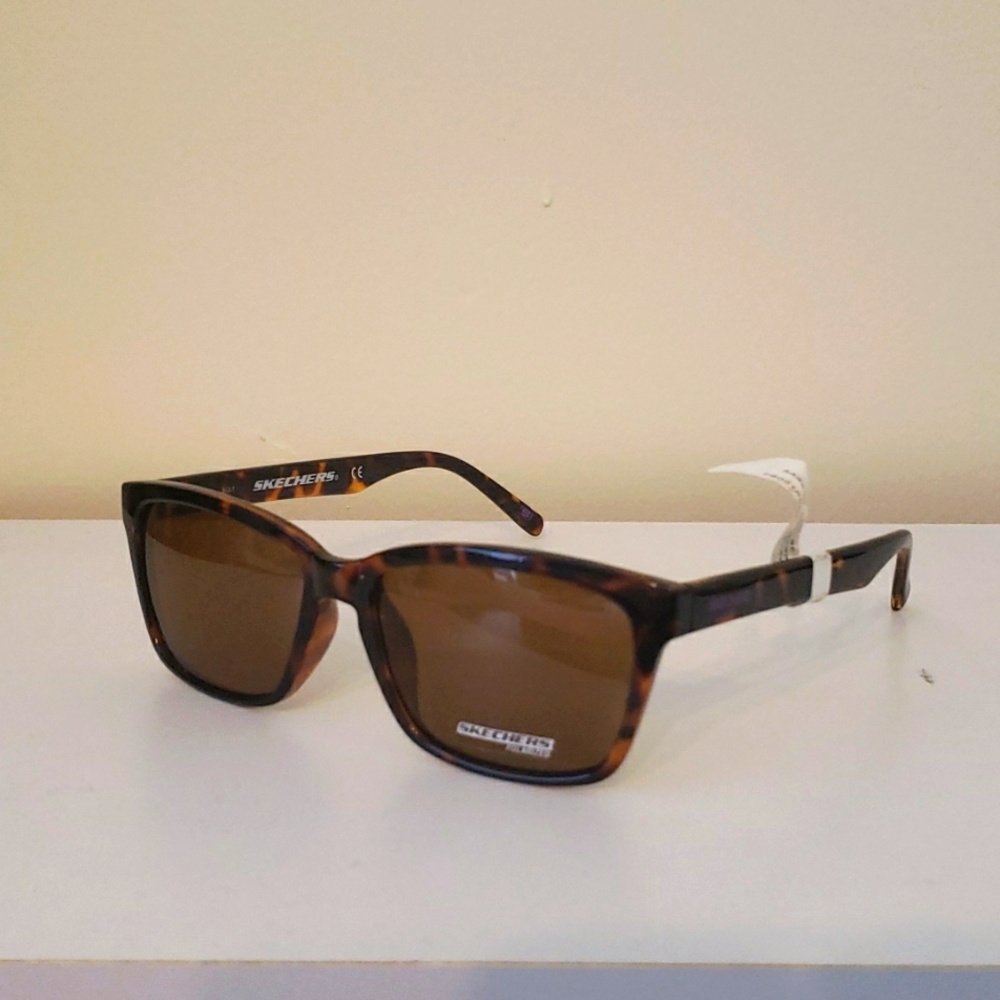 Skechers - Women's Polarized Sunglasses- Tortoise Shell Frame